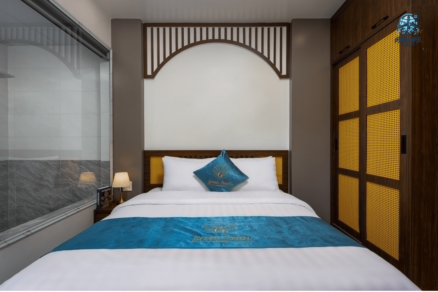 Phòng ngủ sang xịn mịn tại khách sạn Cát Bà Green Pearl Hotel