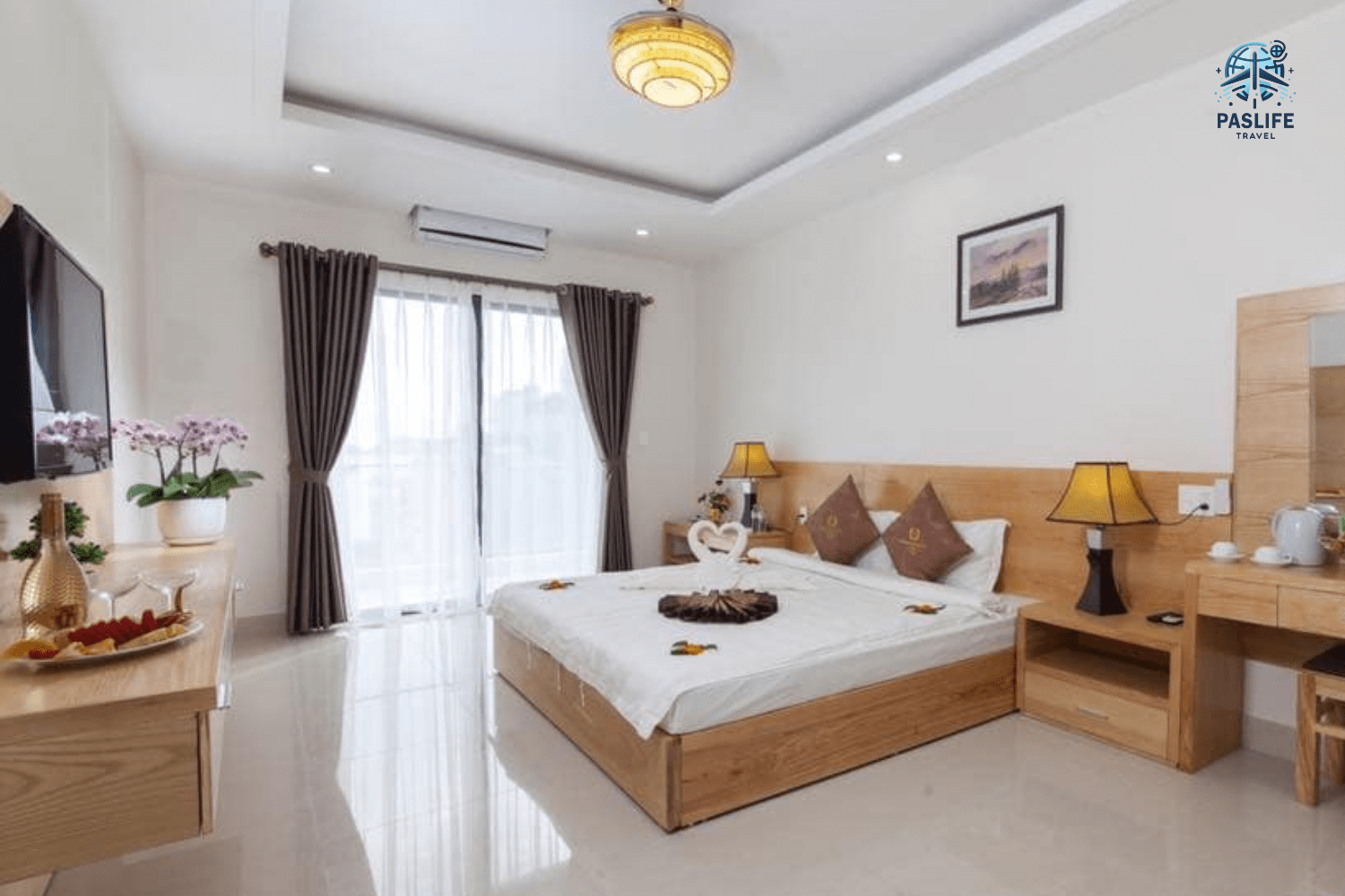 Giường đơn của khách sạn Thành Công tại Cát Bà